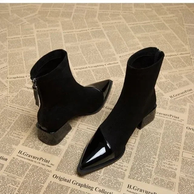 Women's 2026 New Autumn and Winter Fashion Retro Pointed Ankle Boots  French Temperament High Heels and Zipper Short Boots