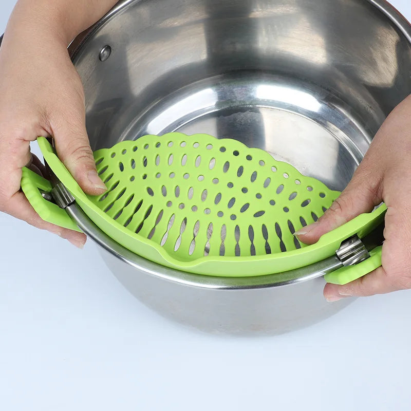 Silicone Strainer Clip-on Pan Pot Side Drainer Fruit Vegetable Noodle Drainage Filter Pour Baffle Colander Kitchen Gadgets