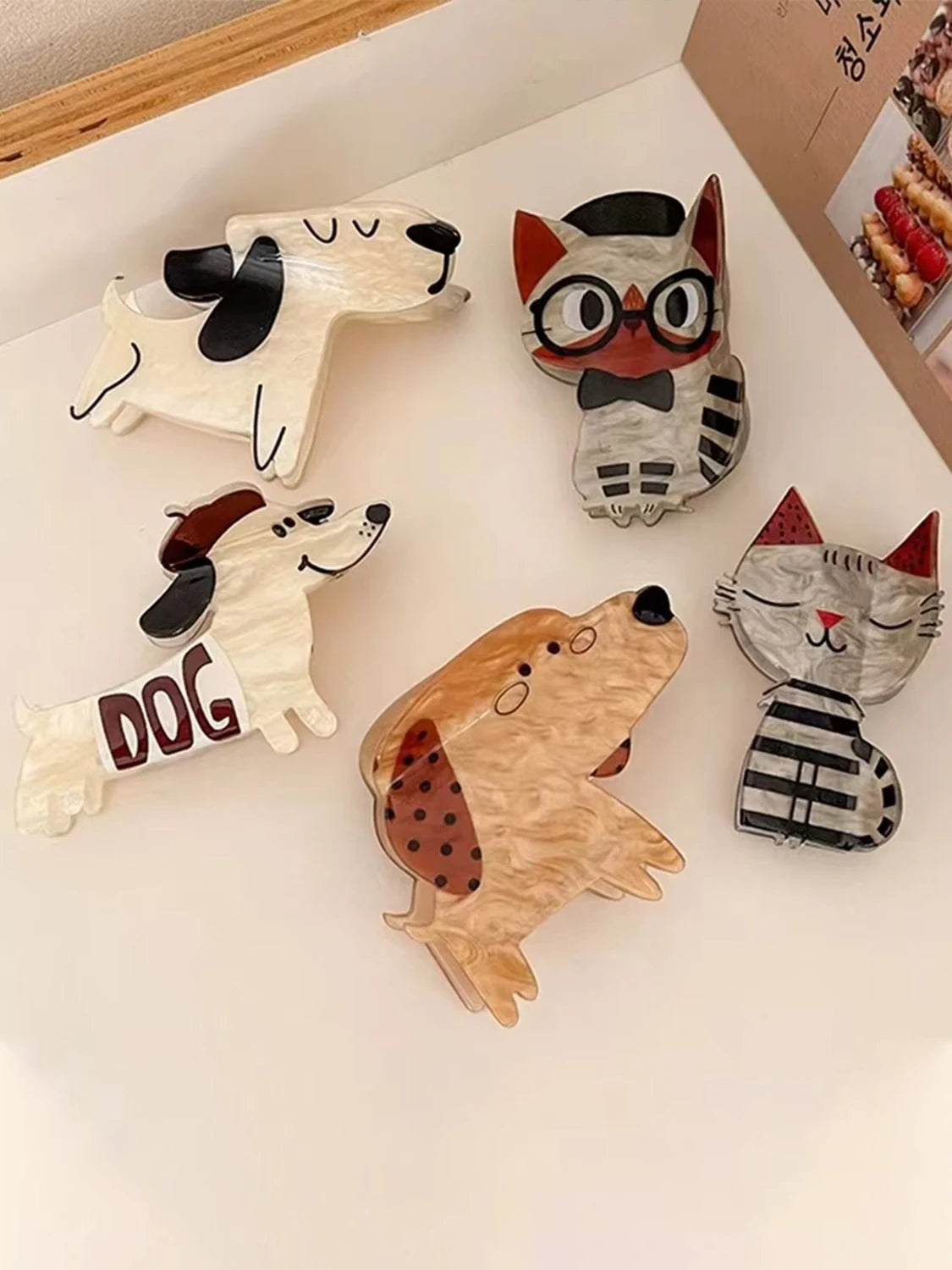 1pc Cute cartoon Puppy Kitten Acetate Hairpin Lady Back of Head Hairpin Grab Shark Clip Headdress
