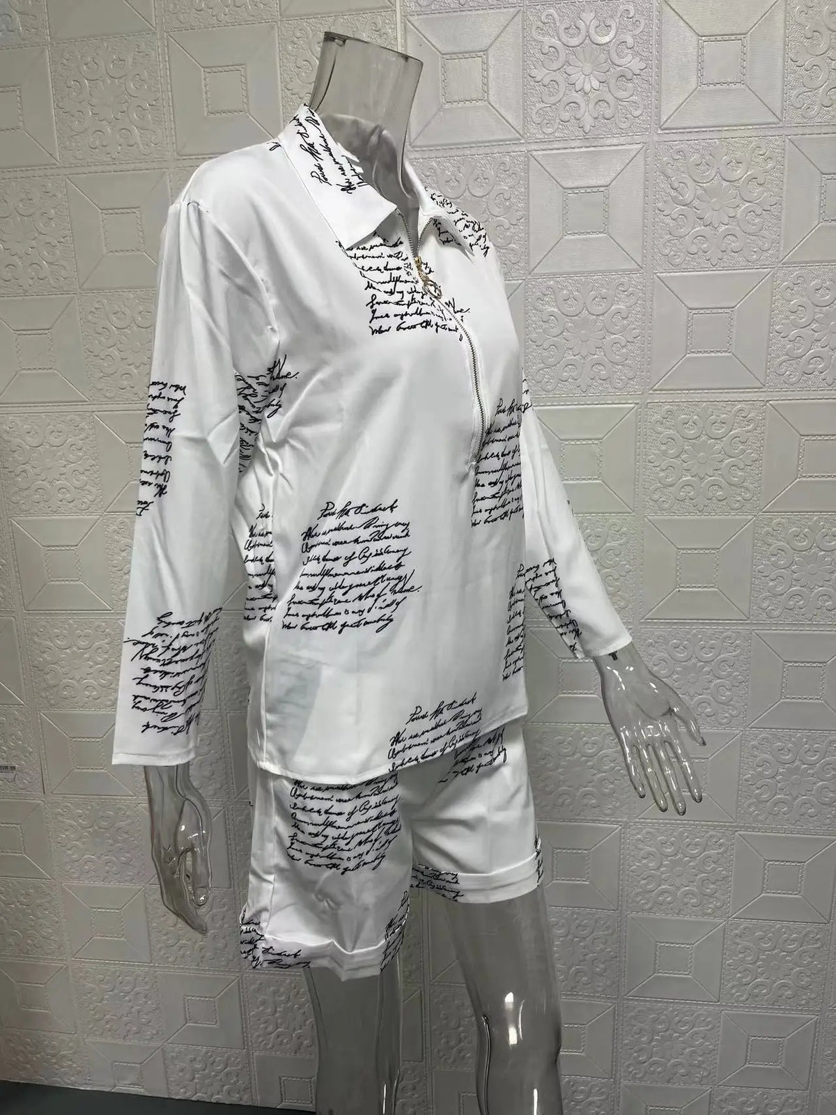 Summer Women's Letter Print Shirts Two Piece Sets Casual Turn-down Neck Long Sleeve Zipper Blouses Shorts Suits Loose Streetwear