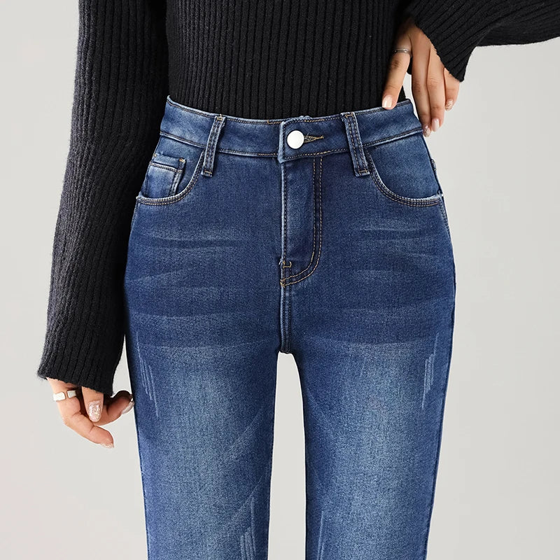 Women Thermal Jeans Winter Snow Warm Thickened Fleece Stretch Skinny Pencil Pants Fashion Korean Slim Fit Velvet Plush Pants