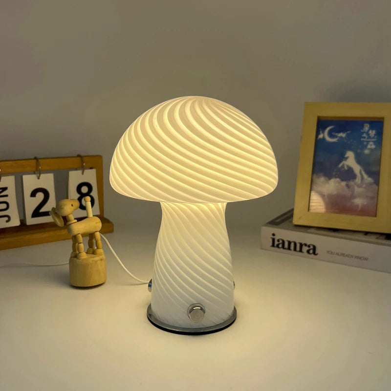 Forest Shade Glass Mushroom Table Lamp Nordic Bauhaus Ins Cream Style Girly Living Room Bedroom Bedside Ornament Ambient Night