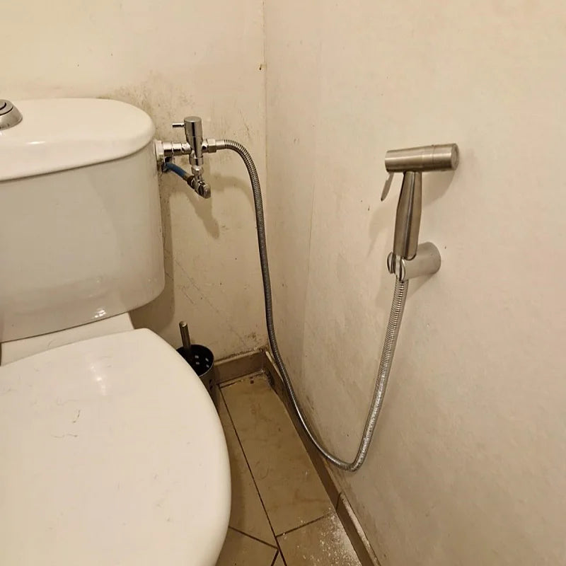 Handheld bidet spray kit with 3-way valve(G1/2 "-3/8")·used for toilet cleaning and personal hygiene