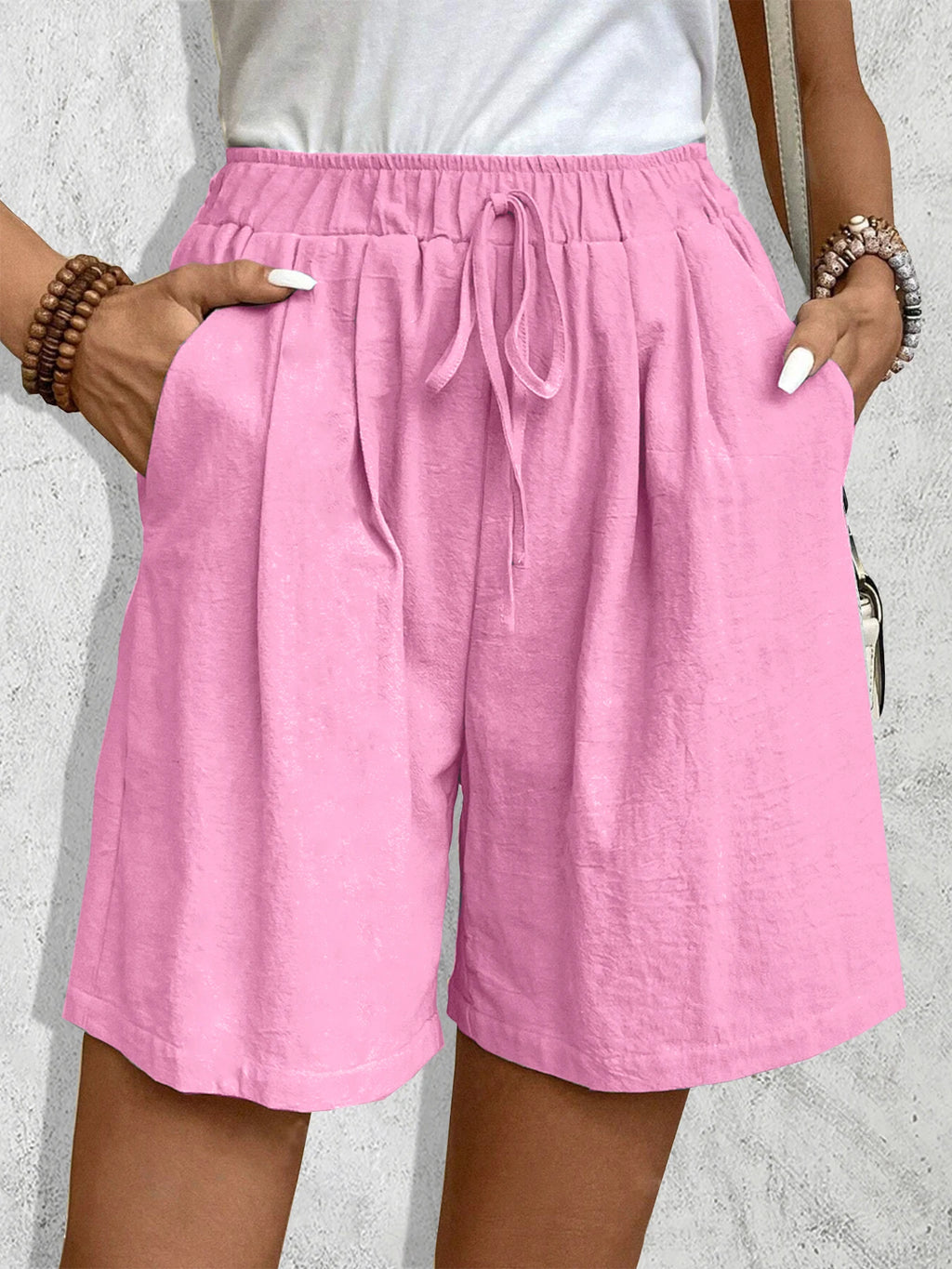 Women’s Solid Color Fashion Casual Elegant Style Shorts Versatile Daily Sports Style Slim and loose fitting straight leg pants