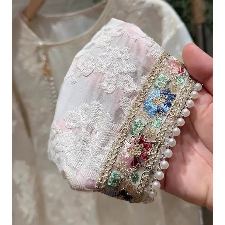 New Chinese Style Embroidered Lace Blouse Loose Women's Top Spring 2025 New Arrival Tassel Chinese Style Shirt