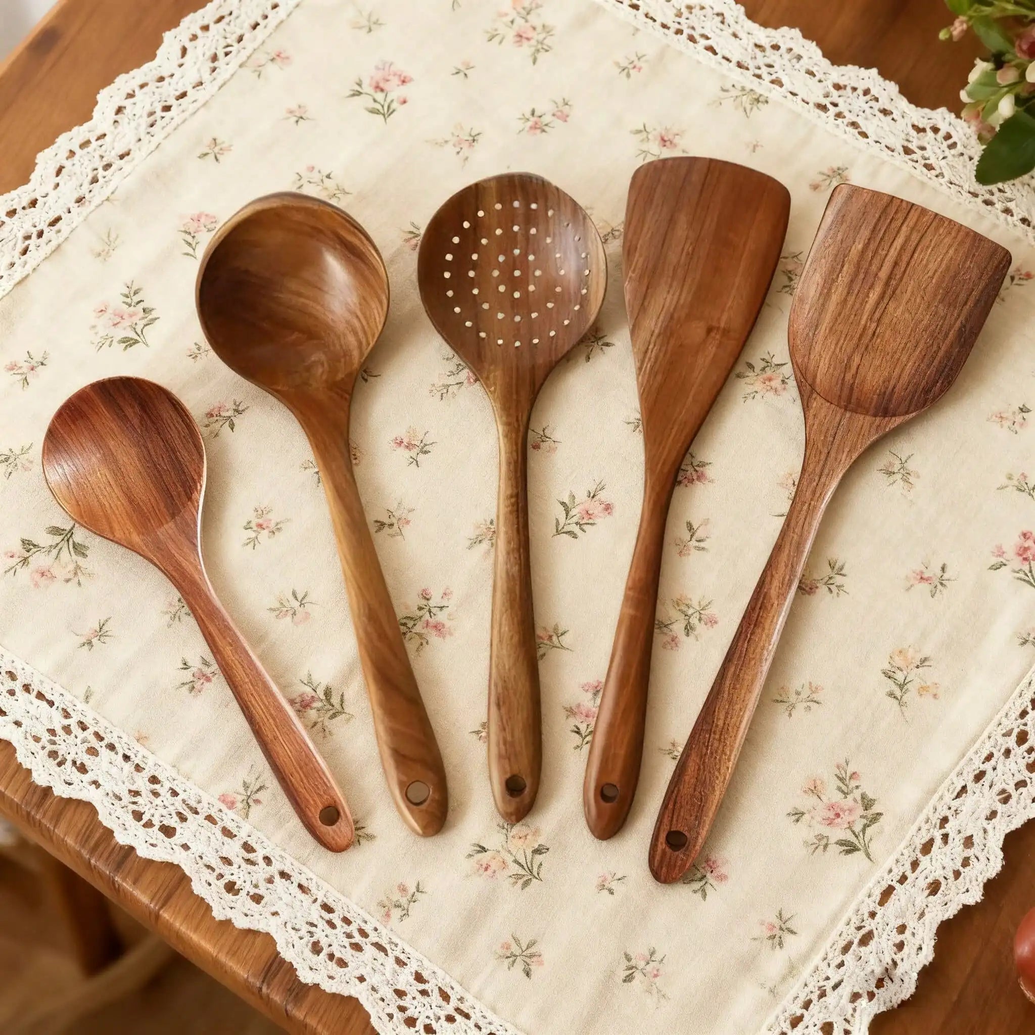Wooden kitchen utensil cooking set, household spatula spoon set, salad spoon fork, mixing spoon, kitchen baking set