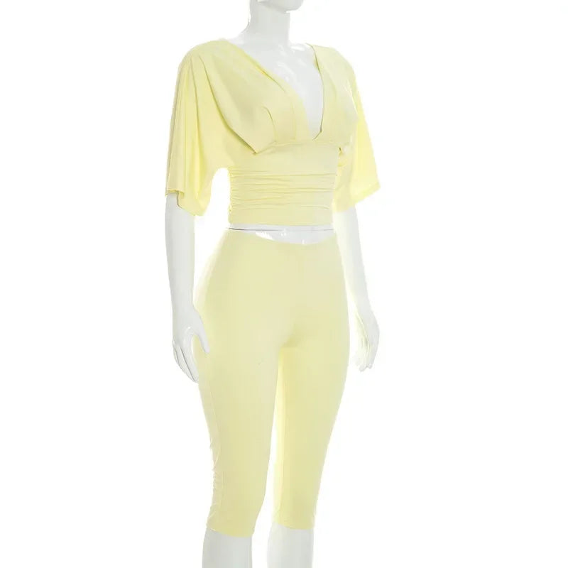 Women Sexy 2 Piece Pant Sets Summer Club Party Batwing Sleeve V Neck Crop Top Capri Pants Matching Set Beach Vacation Outfits