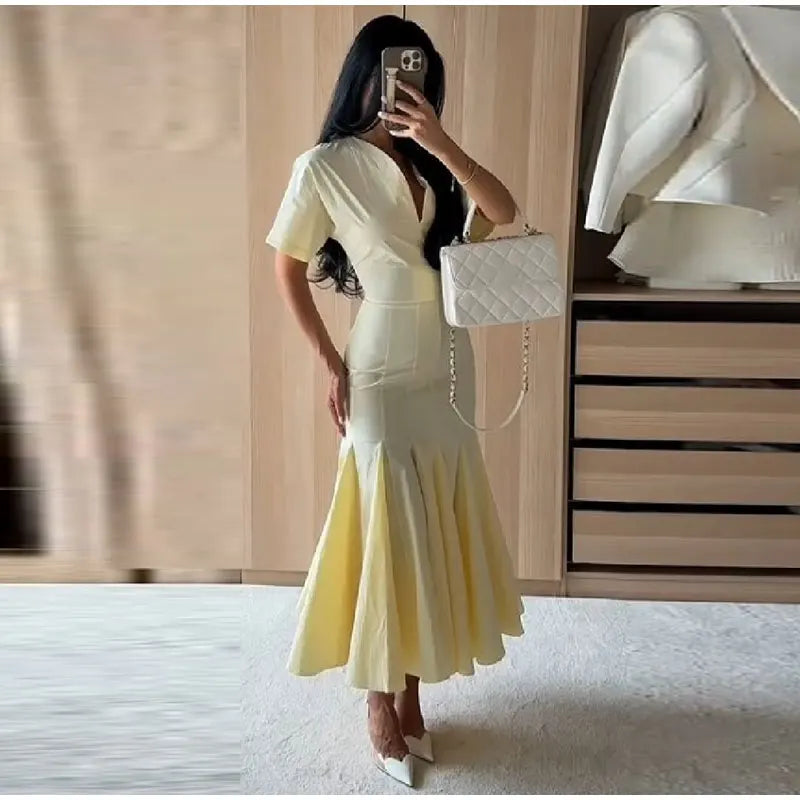 Elegant Pleated Waist-cinching Long Dress Women's Sexy V-neck Short Sleeve Bodycon Dresses 2026 Summer New Lady Solid Robes