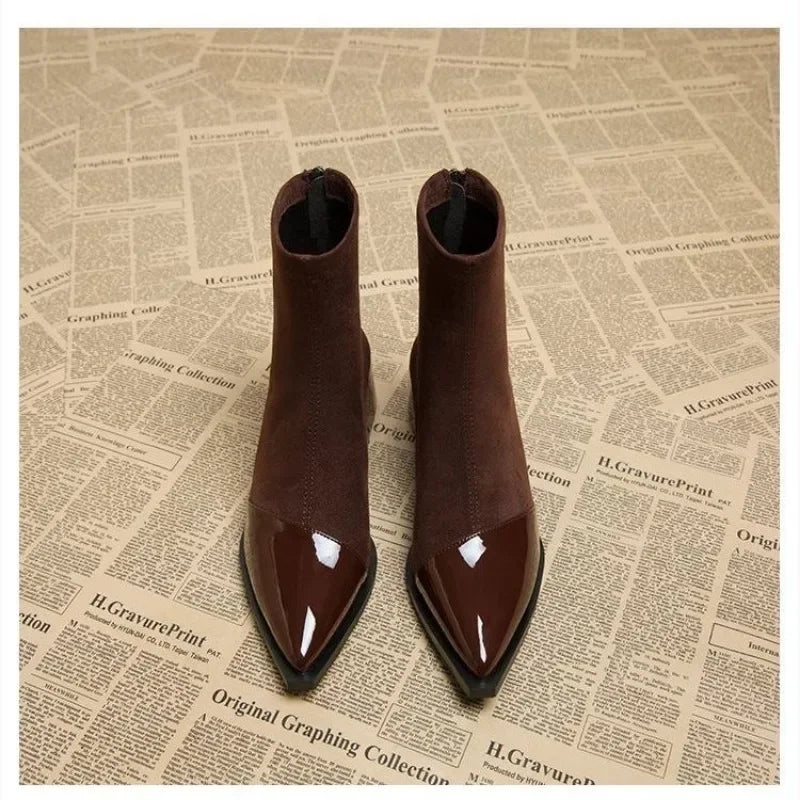 Women's 2026 New Autumn and Winter Fashion Retro Pointed Ankle Boots  French Temperament High Heels and Zipper Short Boots