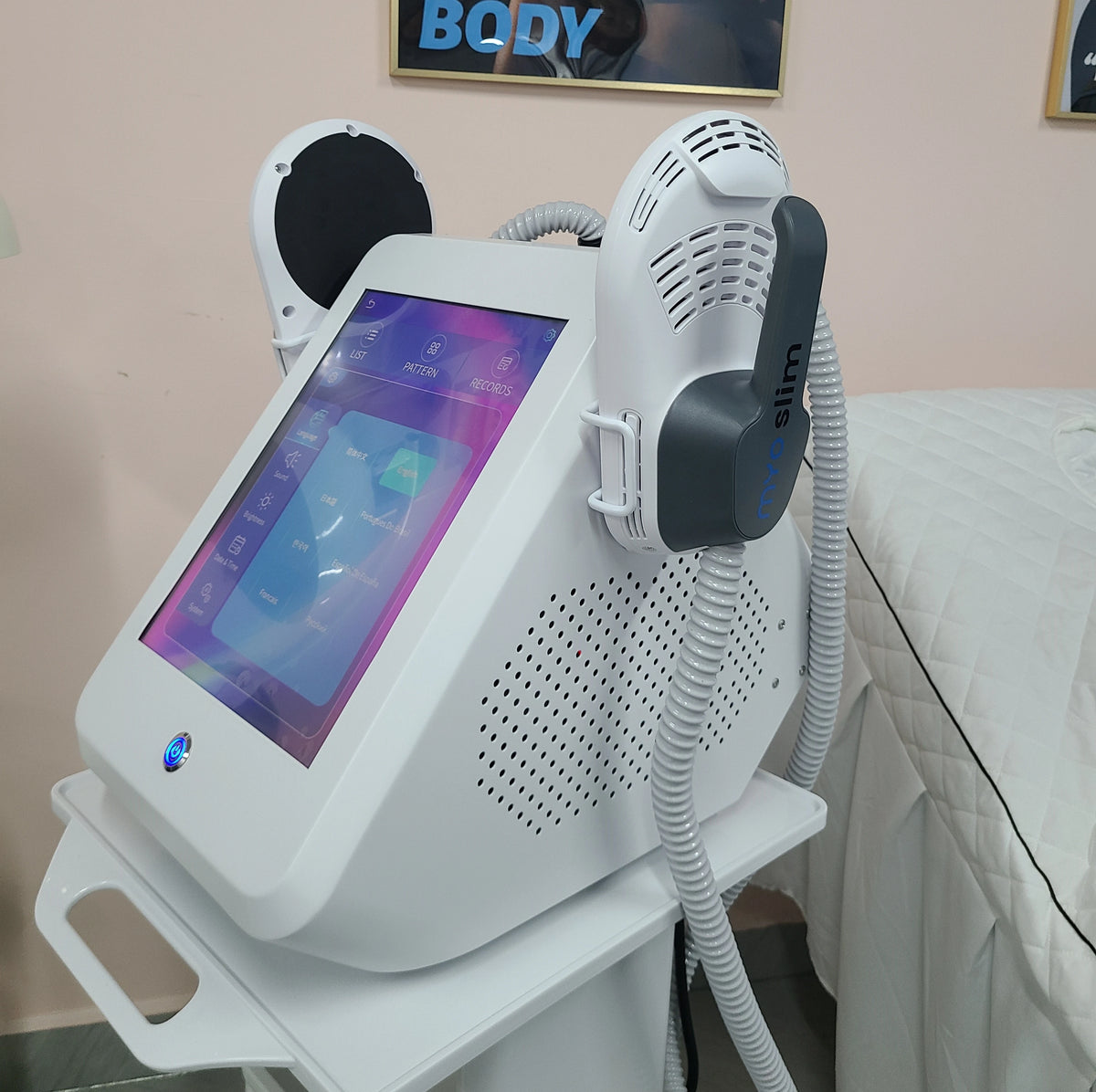 Professional MYOslim 15Tesla EMS Body Shape Machine 6500W Lose Weight Beauty Equipment for Personal and Salon Body Care Use