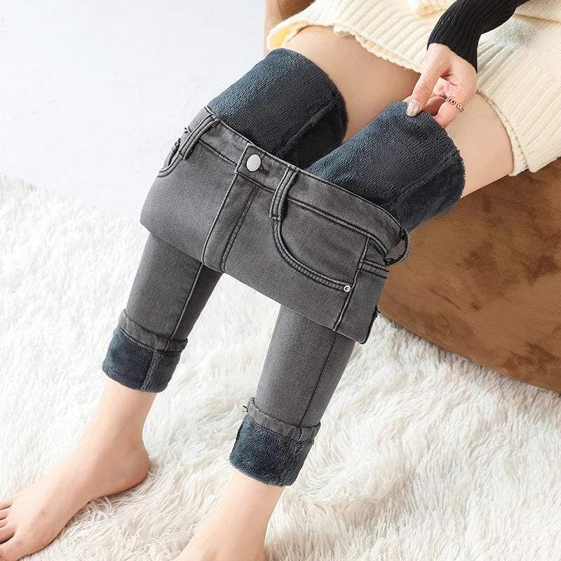 Women Thermal Jeans Winter Snow Warm Thickened Fleece Stretch Skinny Pencil Pants Fashion Korean Slim Fit Velvet Plush Pants