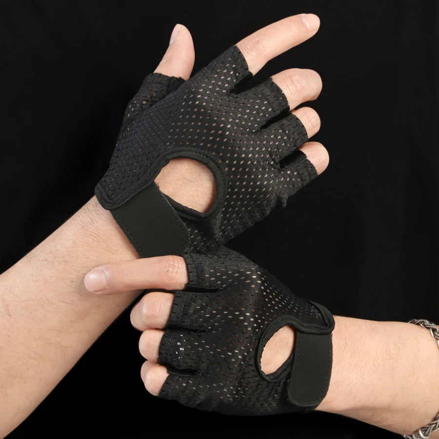 Gym Fitness Gloves Women Breathable Quick-Drying Half Finger Anti-Slip Outdoor Sport Cycling Gloves Weight Lifting Yoga Gloves