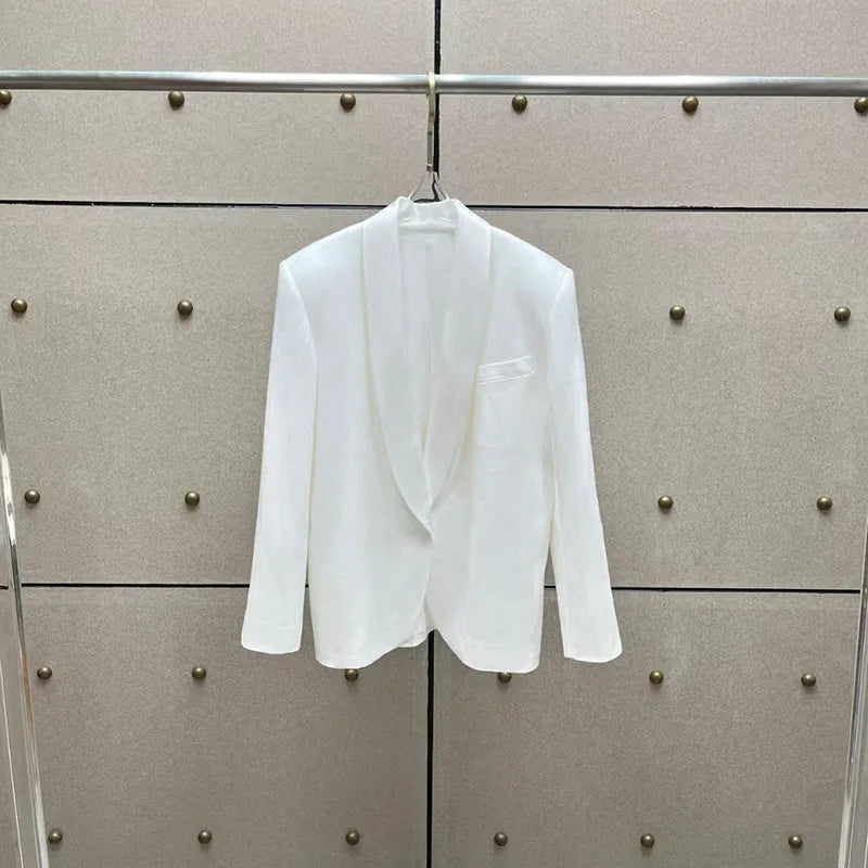 Women's loose-fit white suit jacket from Y2K2026 summer collection - stylish and versatile all-season top for women
