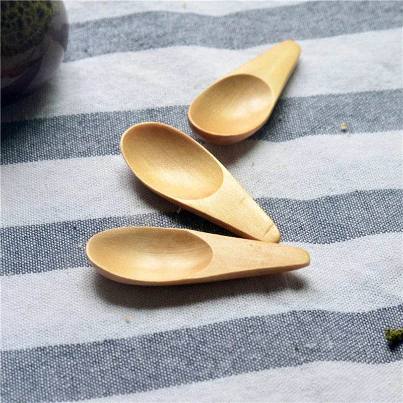 5pcs Wood Mini Tea Spoon Condiment Scoop Flatware Coffee Tea Small Mini Sugar Spoon Coffee Spoon Kitchen Gadgets 5Pcs 7X2.5Cm