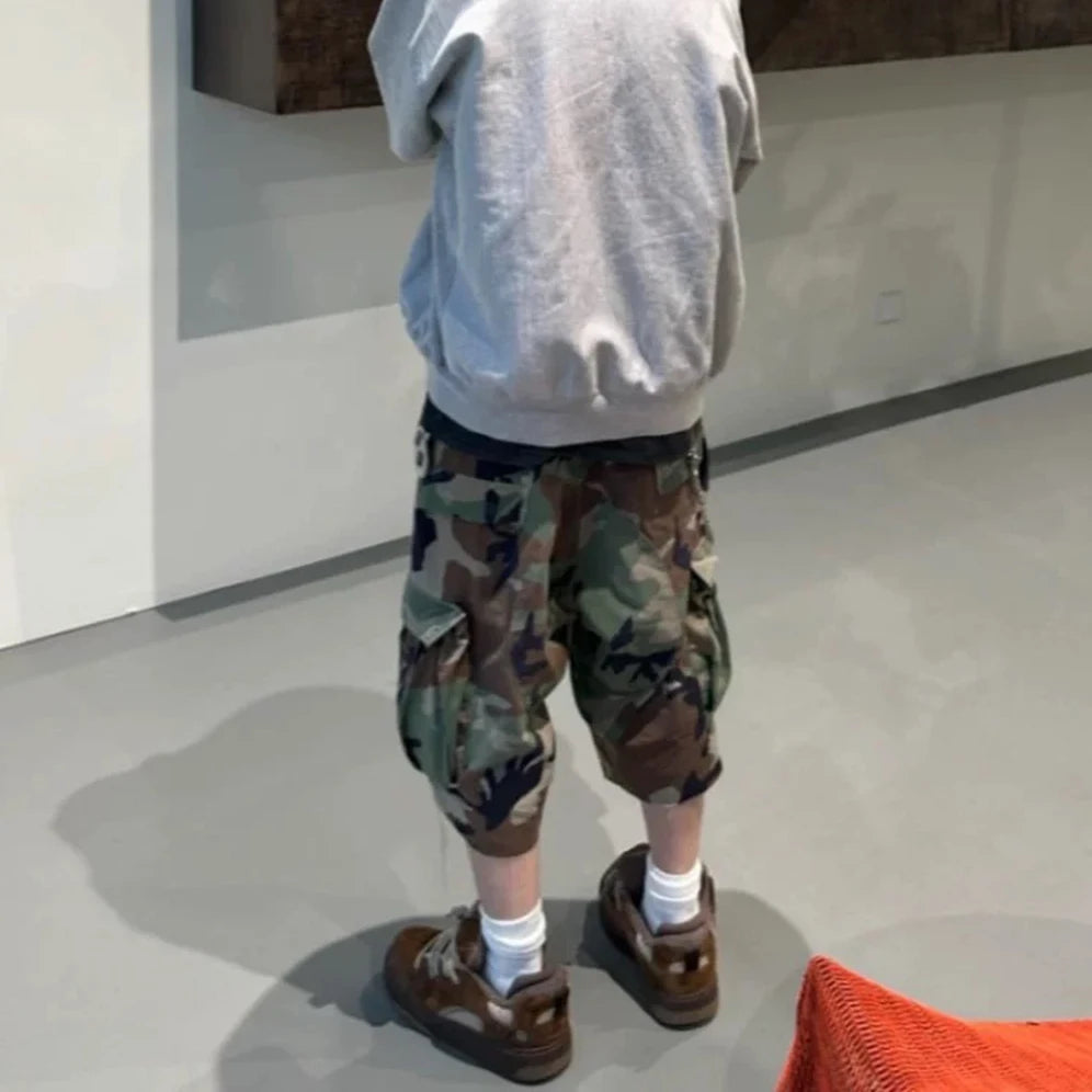 M65 Silhouette Camouflage Cargo Cropped Shorts for Men Wide Leg Patchwork Baggy Summer Shorts Oversized Loose Over Knee Pants