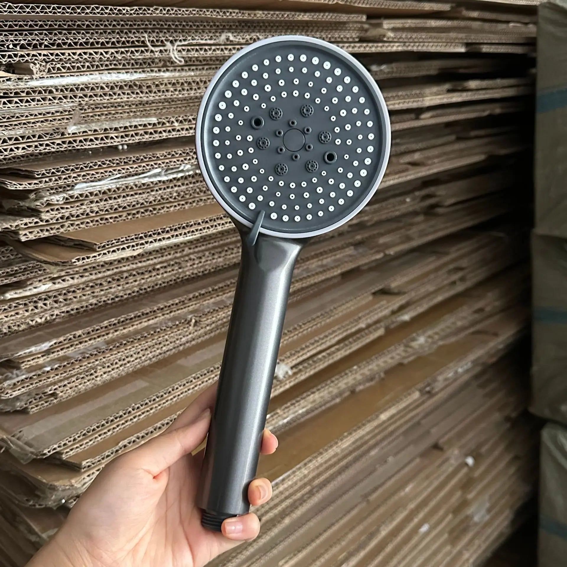 Cream Wind Pressurized ShowerHead 12 Cm Large Panel Water Outlet Handheld  Shower Head Pressurized ShowerSet