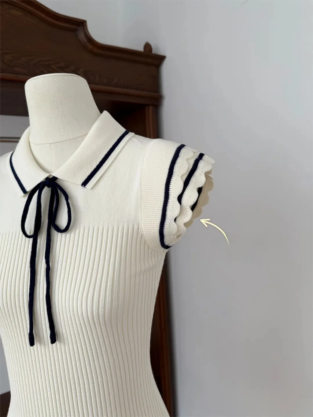 Women's White Short Sleeve Peter Pan Collar Bow Sundress Striped Hem Stretchy Ribbed Knit Mini Dress Casual Preppy Style Dress