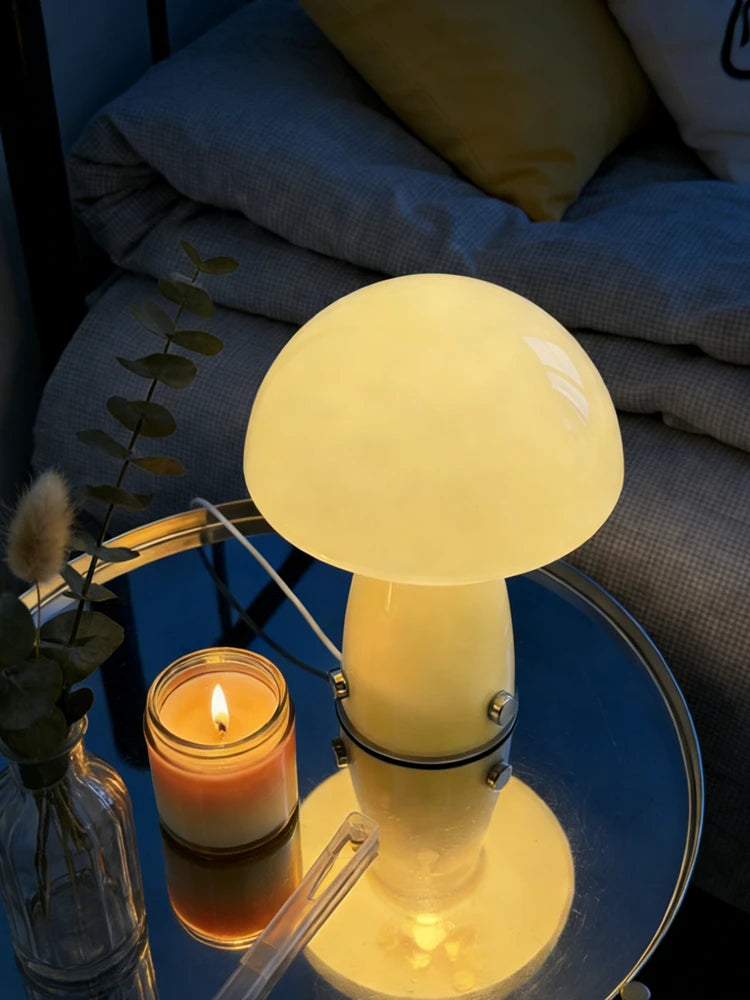 Forest Shade Glass Mushroom Table Lamp Nordic Bauhaus Ins Cream Style Girly Living Room Bedroom Bedside Ornament Ambient Night