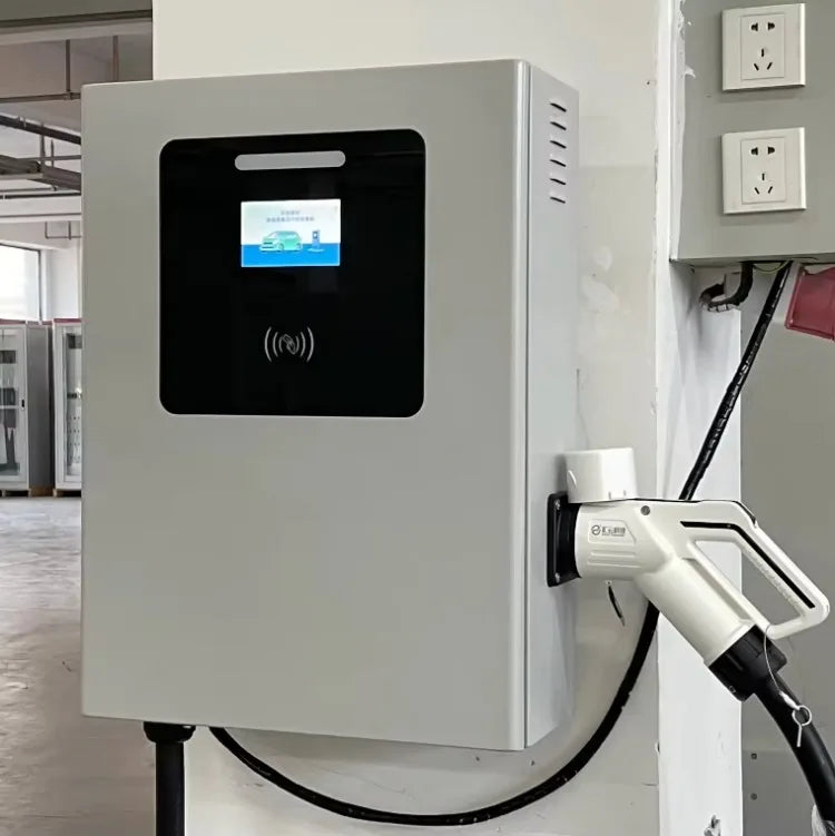 Fast Ev Charging Station CCS1 CCS2 CHAdeMO GBT 20KW 30KW 40KW Level 3 DC Electric Car Charger for Home Garage Use