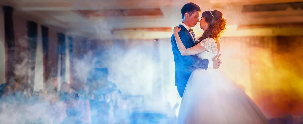 1200W Smoke Machine RGB 6LEDs Lighting Fog Machine Remote Control Stage Smoke Haze Generator for Disco Party Nightclub Wedding
