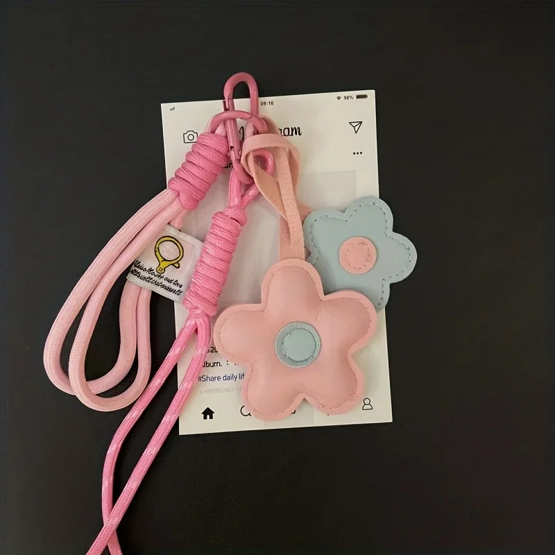 PU Leather Sunflower Keychain Cartoon Five Petal Flower Car Keyring Fashion Bag Pendant Contrasting Accessory