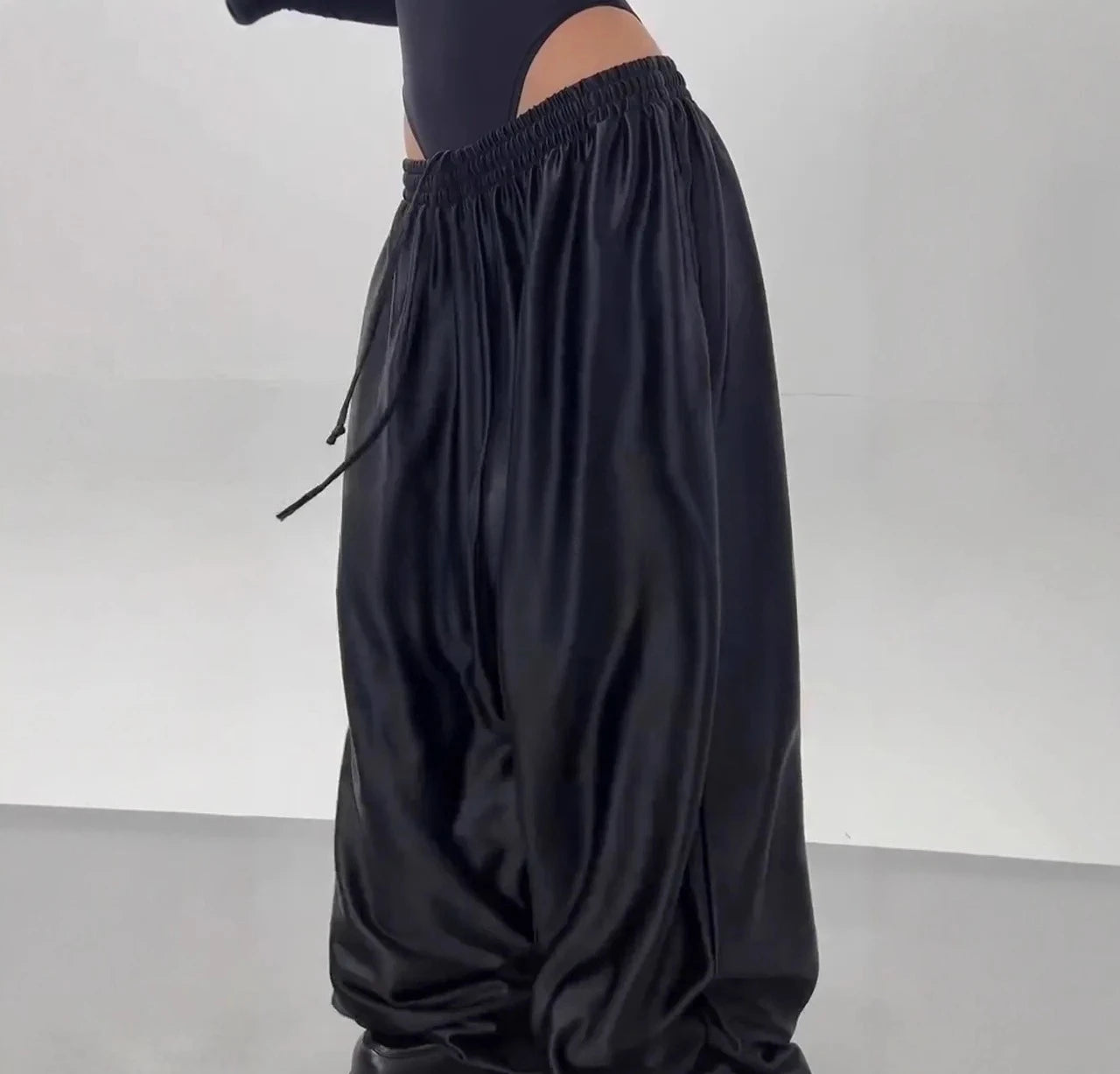 Women's Drawstring Wide Leg Pants Casual Floor-Length Trousers Spring Summer New Fashionable Comfortable Fit