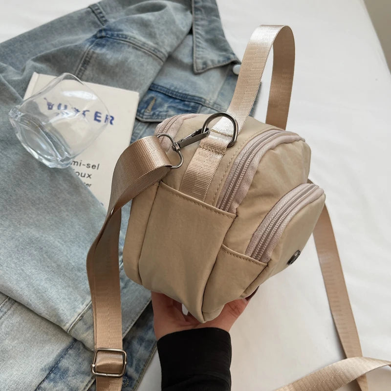 Women's Fashion Canvas Crossbody Bags Multi Pocket Small Shoulder Bag Casual Boho Handbag Lightweight Travel Purse for Daily Use