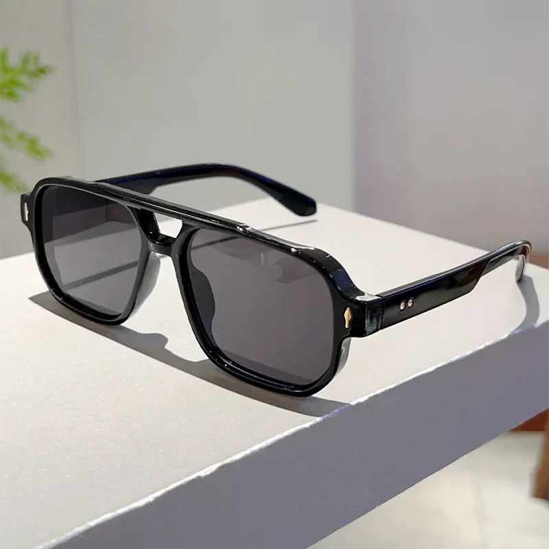 New HD Ultra Light Small Arrowhead Fashion Sunglasses UV400 Retro UV Protection Driving Street Shooting Riding Shades Eyeglasses