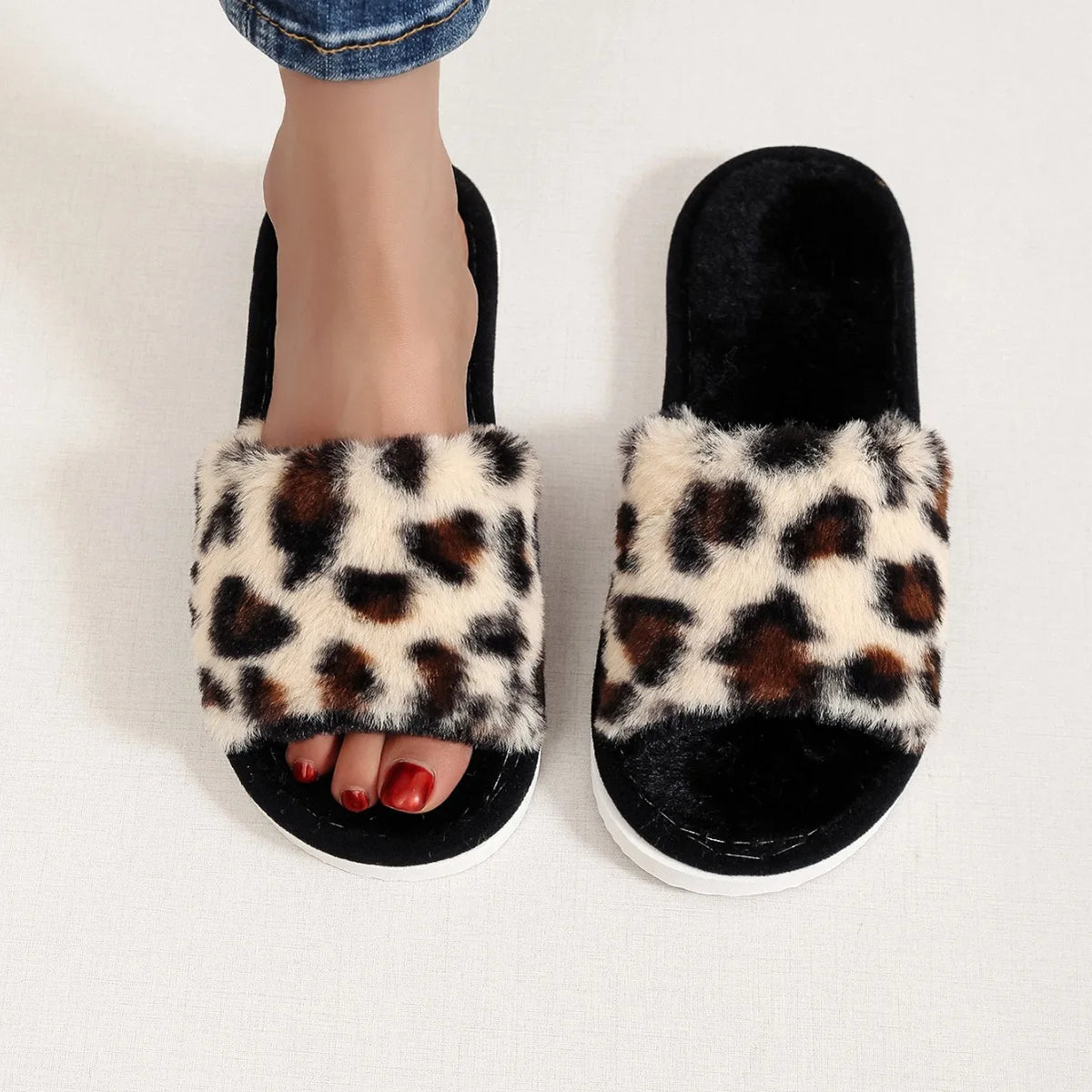 Women Leopard Print Fuzzy Slippers Open Toe Plush Home Slides Soft  Non Slip Warm Indoor House Shoes Cozy Ladies Casual Footwear