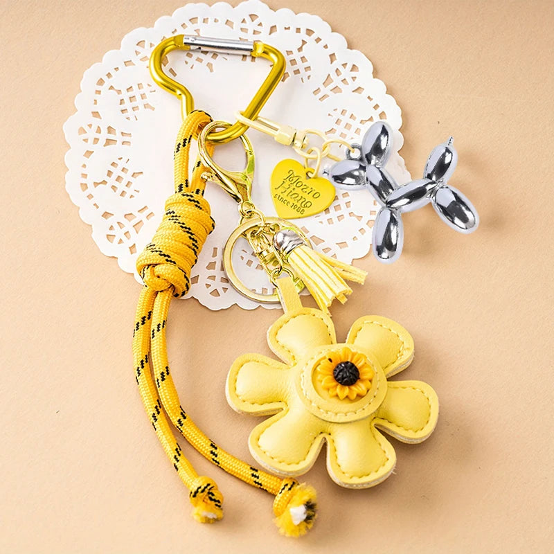 Creative Key Pendant Leather Sunflower Braided Rope Handing Pendant Girl's Bag Charms Women Keyring Hanging Ornament