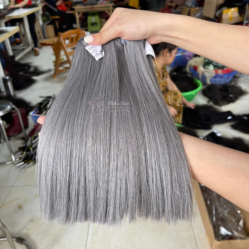 Unprocessed Custom Color Smooth Bone Straight Vietnamese Human Hair Highlight Wigs Human Hair Lace Front Human Hair Bundles