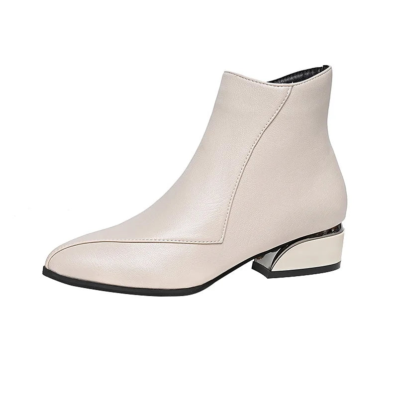 Autumn and Winter 2024 Women Boots British Style Fashion Boots for Women New Thick Heeled Oversized Fashion Short Boots