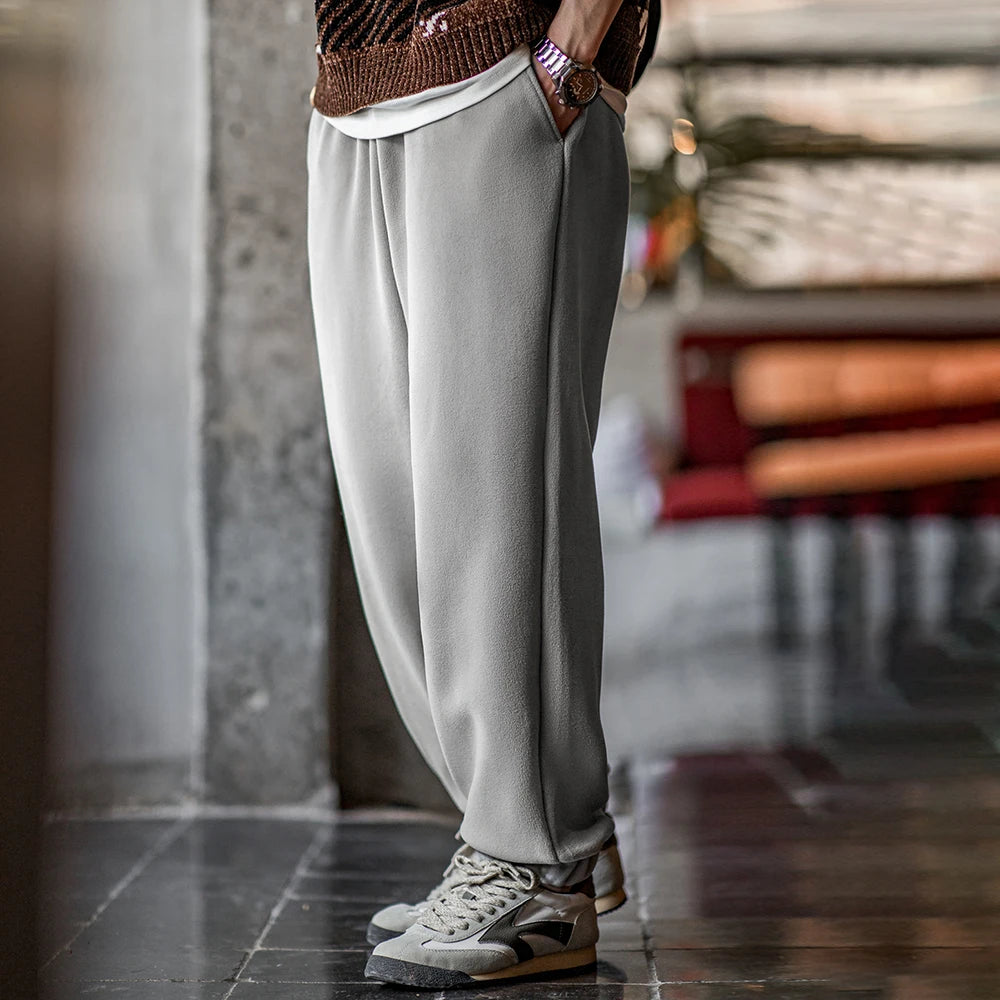 Maden Men's Casual Polar Fleece Cuffed Sweatpants Solid Color Elastic Waist Fleece-lined Pants Warm Sports Straight-leg Trousers