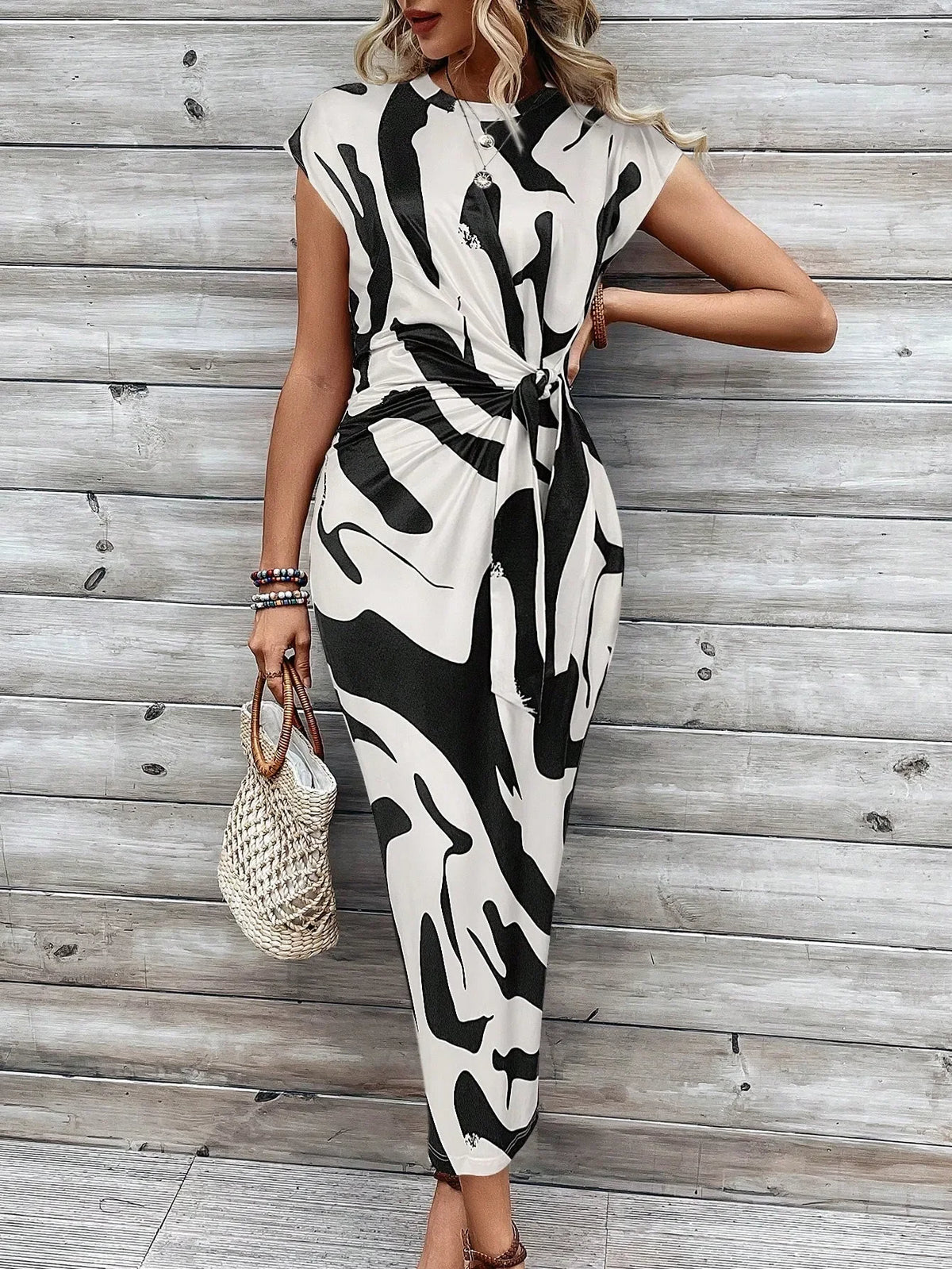 Retro leopard print dress with round neck covered sleeves twisted sides waist cinching, slim fit, hip hugging women's clothing