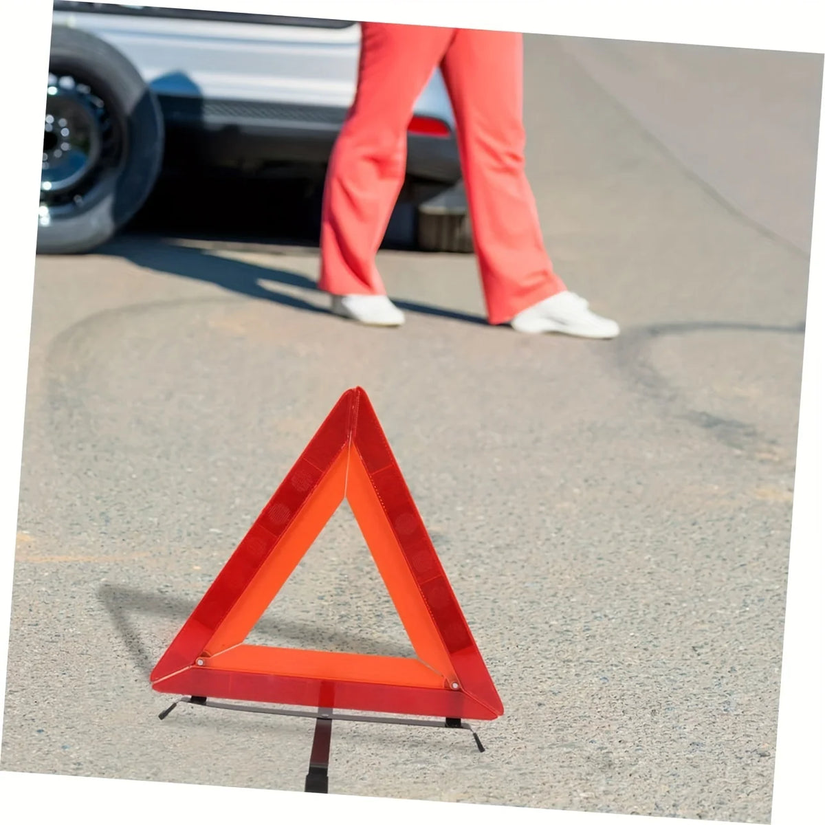Safety Warning Triangles Car Emergency Kit Tripod Car Tripod Car Flag Reflective Stop Sign Plastic Triangle Warning Triangle Dot