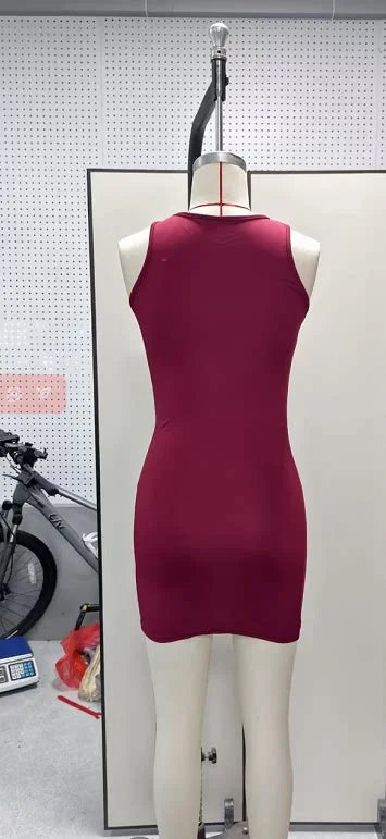 2026 New Women's Casual Bodycon Mini Dress Solid-colour Sleeveless Crew-neck Slip Dress, Party, Date or Dinner Short Skirt
