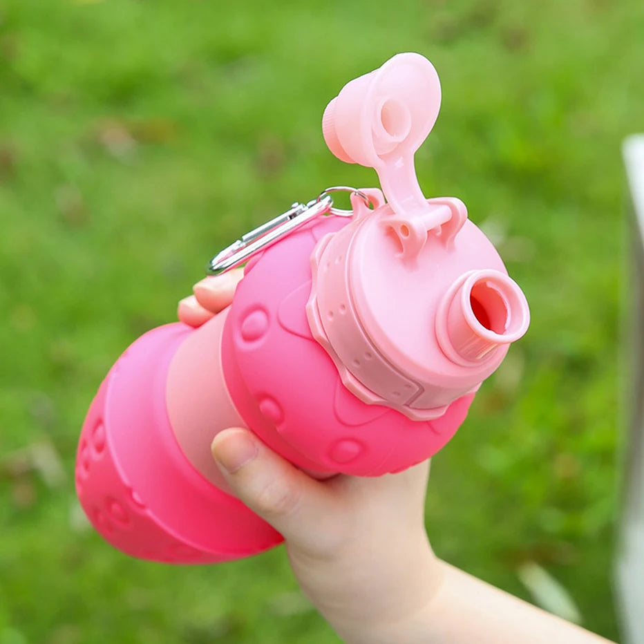 Portable Foldable Sports Water Bottle 600Ml Travel Sports Bottle Strawberry Shaped Water Bottle Kids Silicone Telescopic Cup