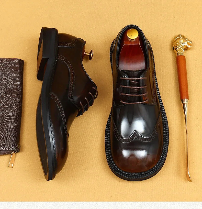 Retro Mens Dress Brogues Shoes Luxury Genuine Leather Round Toe Handmade Fashion Flat Autumn Black Wedding Social Shoes Man 2025