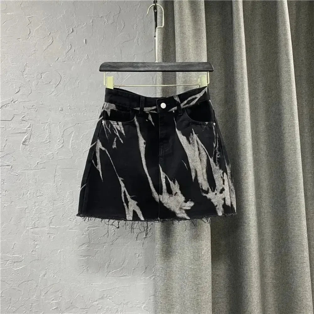 DAILOU Spring and Summer New Korean Spicy Girl Irregular Tie Dyeing High Waist Straight A-line Hairy Denim Wrapped Hip Shorts