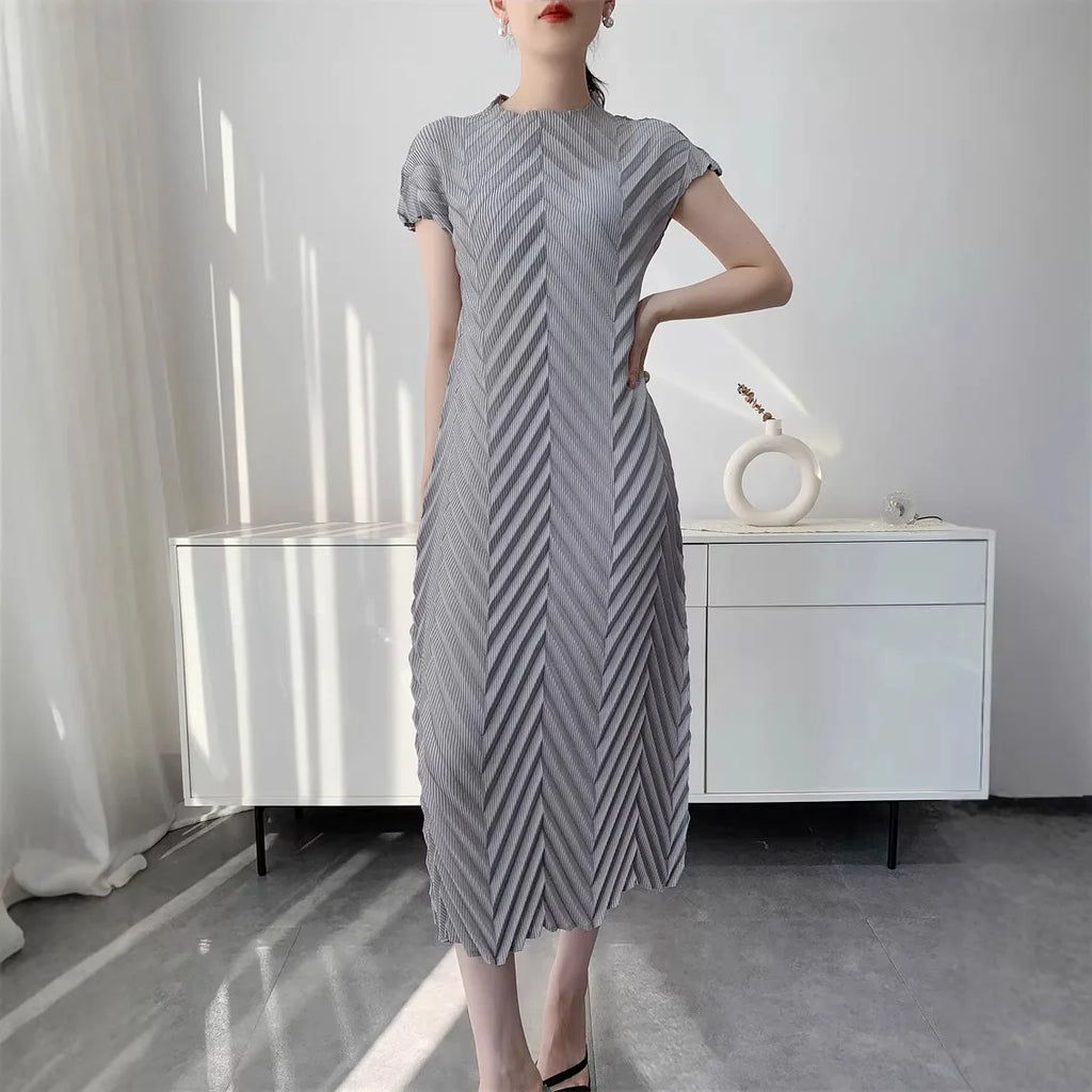 Miyake Handmade Pleated Dress Women's 2026 Spring New Solid Color Half-high Collar Sleeves Pullover Elegant Pleated Skirt