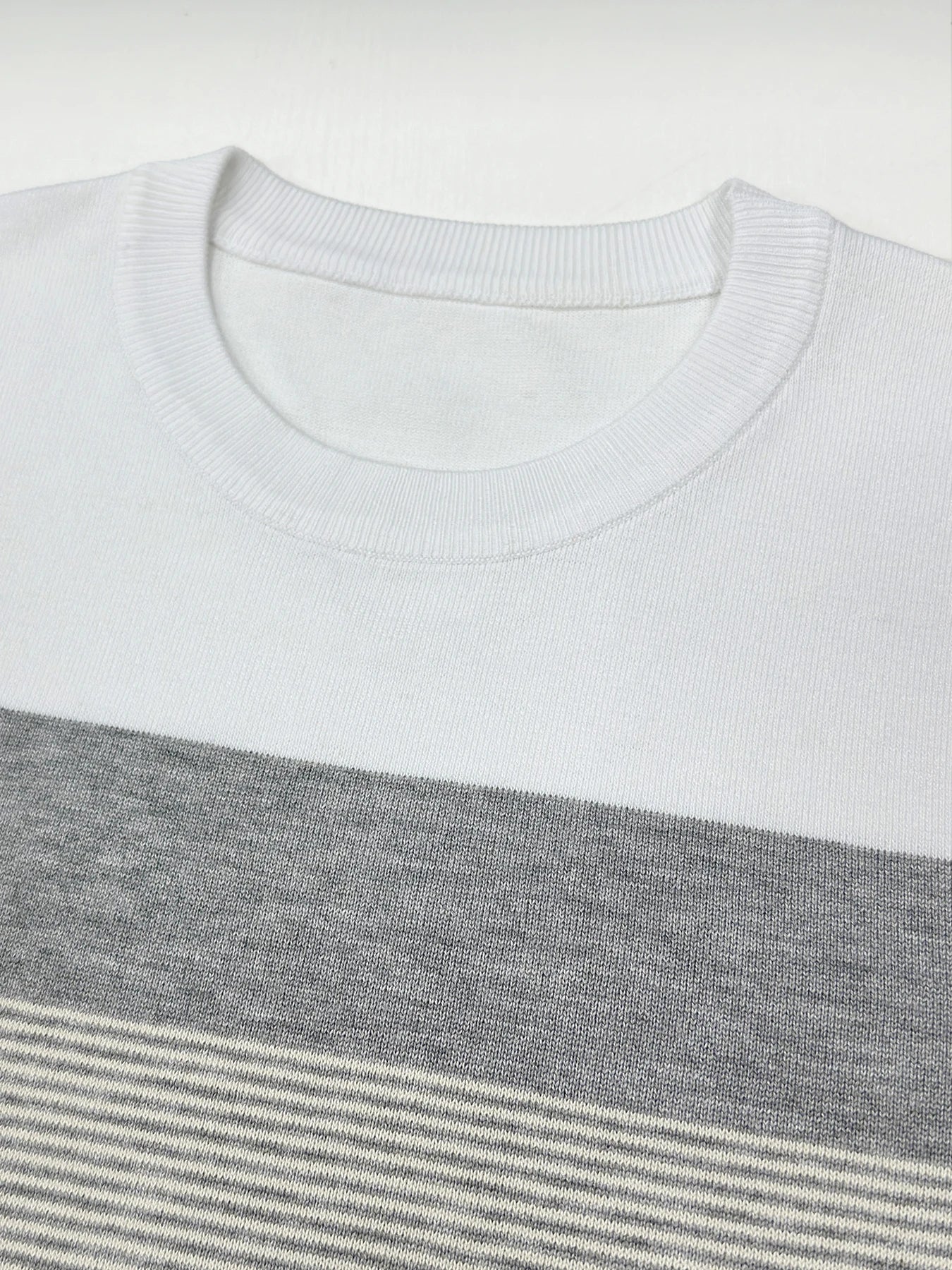 Men Spring Autumn Crew Neck Color Block Horizontal Striped Knit Sweater Long Sleeve Slim Casual Pullover Tops