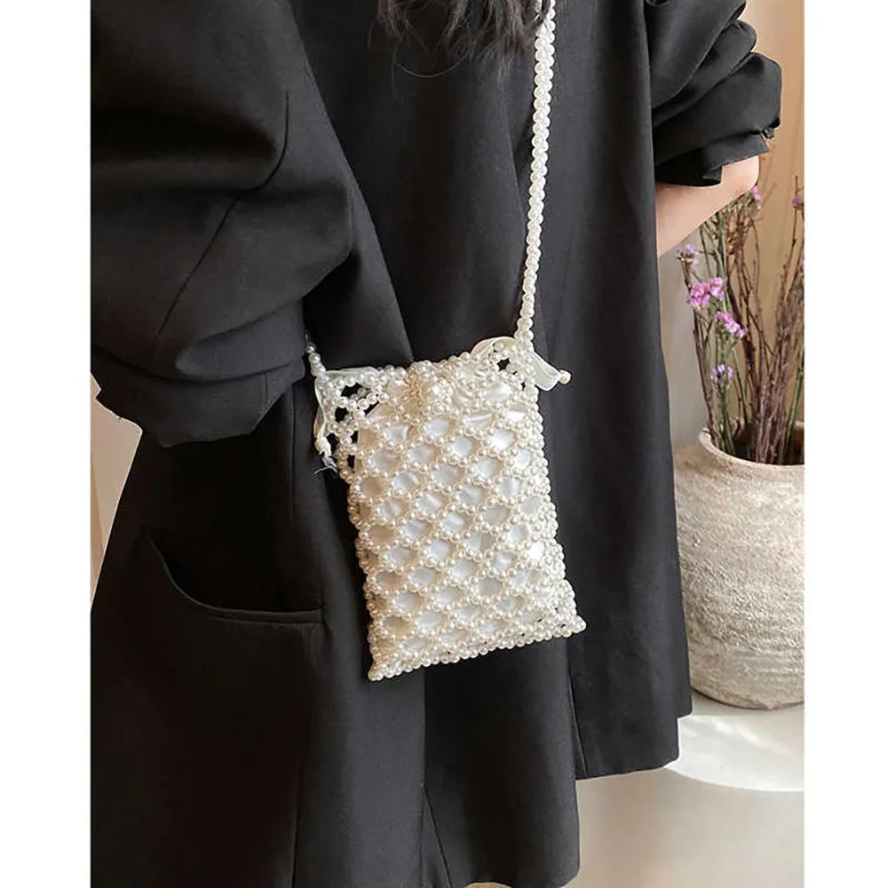 Pearl Bag Women Luxury Design Mini Phone Single Shoulder Bags Beading 2025 New Summer Chains Crossbody Bag for Wallet Daily Pack