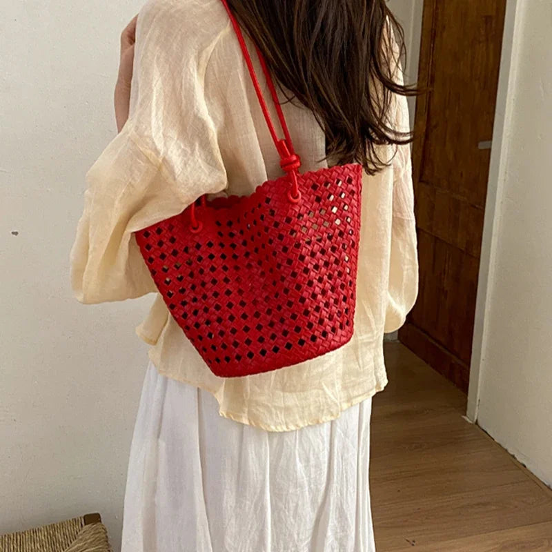 Hand-woven Openwork handBag With Zipper Inner Pocket,summer Pu Leather Beach Bucket Bags,large Capacity Simple Shopping handBag