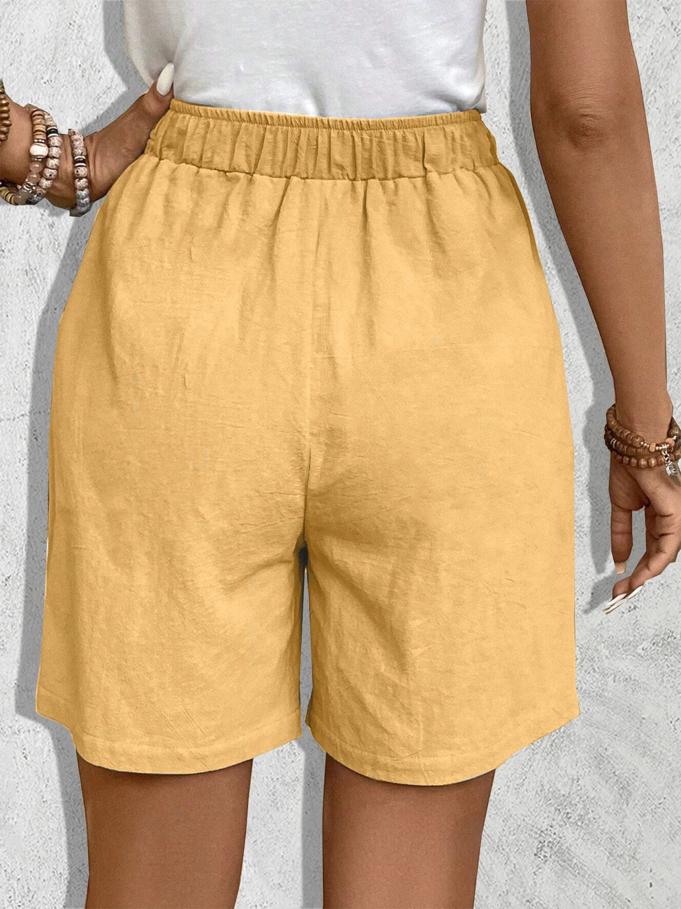 Women’s Solid Color Fashion Casual Elegant Style Shorts Versatile Daily Sports Style Slim and loose fitting straight leg pants