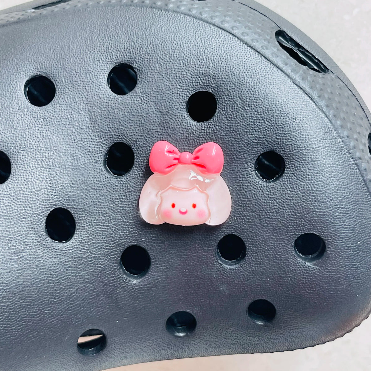 16PCS/Set Cartoon Girls Shoes Charms Resin Shoes Accessories DIY Wristband Hole Slipper Decor Adult Kids X-mas Gifts