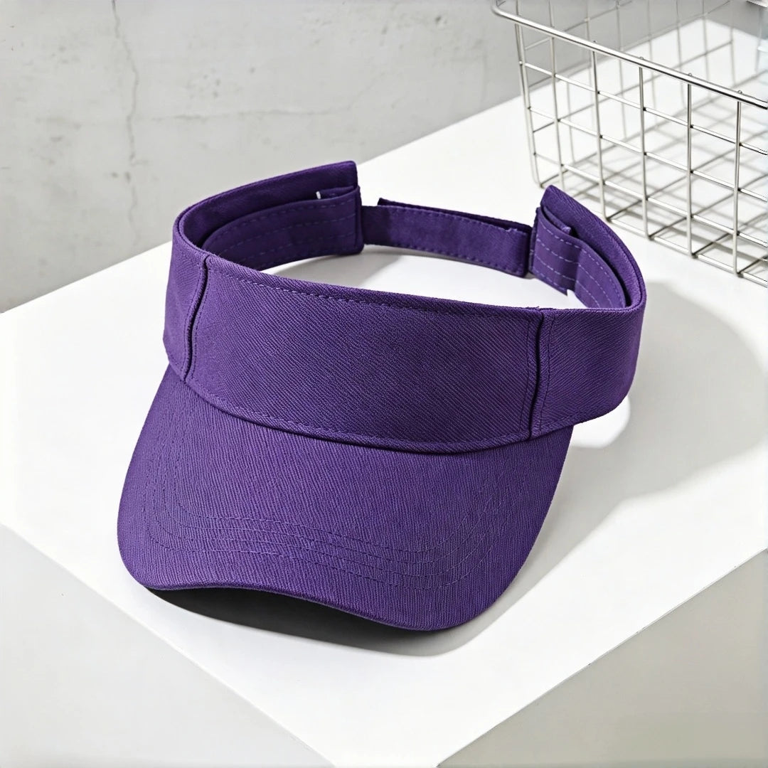 Solid-color brimless sun hat with adjustable snap fasteners. Sporty sun hat suitable for both men and women. Lightweight basebal