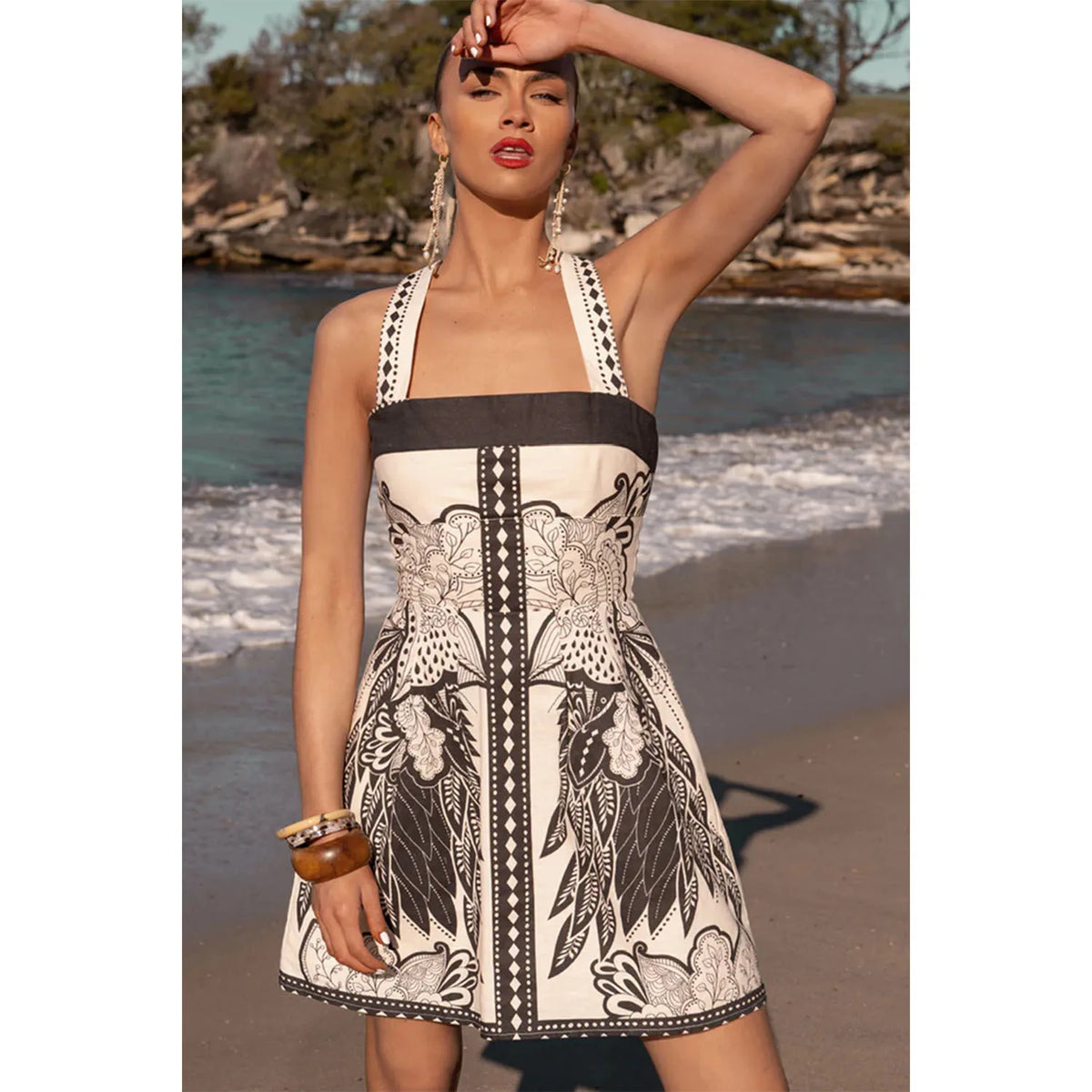 2026 Summer Fashion New Women's Elegant Design Printed Dress Strap Vacation Storm Simia Temperament Short A-line Dress