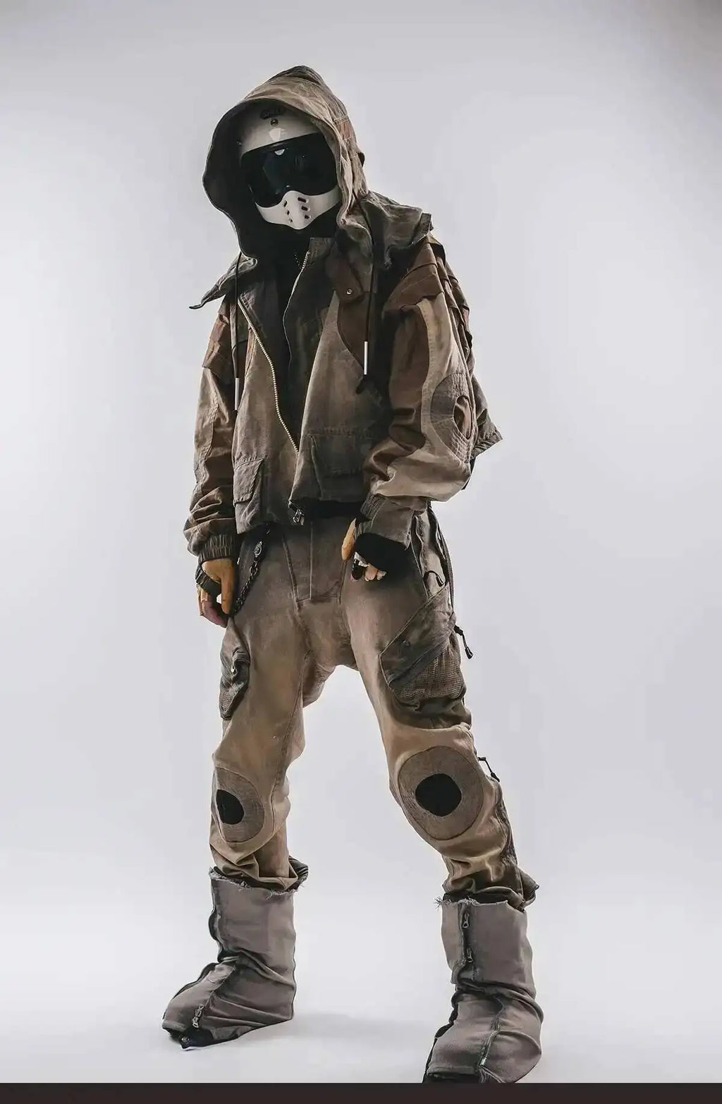 HKSH Autumn New Men's Hooded Distressed Patchwork Folded Waste Land Tactical Punk Techwear Shoulder Batwing Sleeve Jacket HK2392