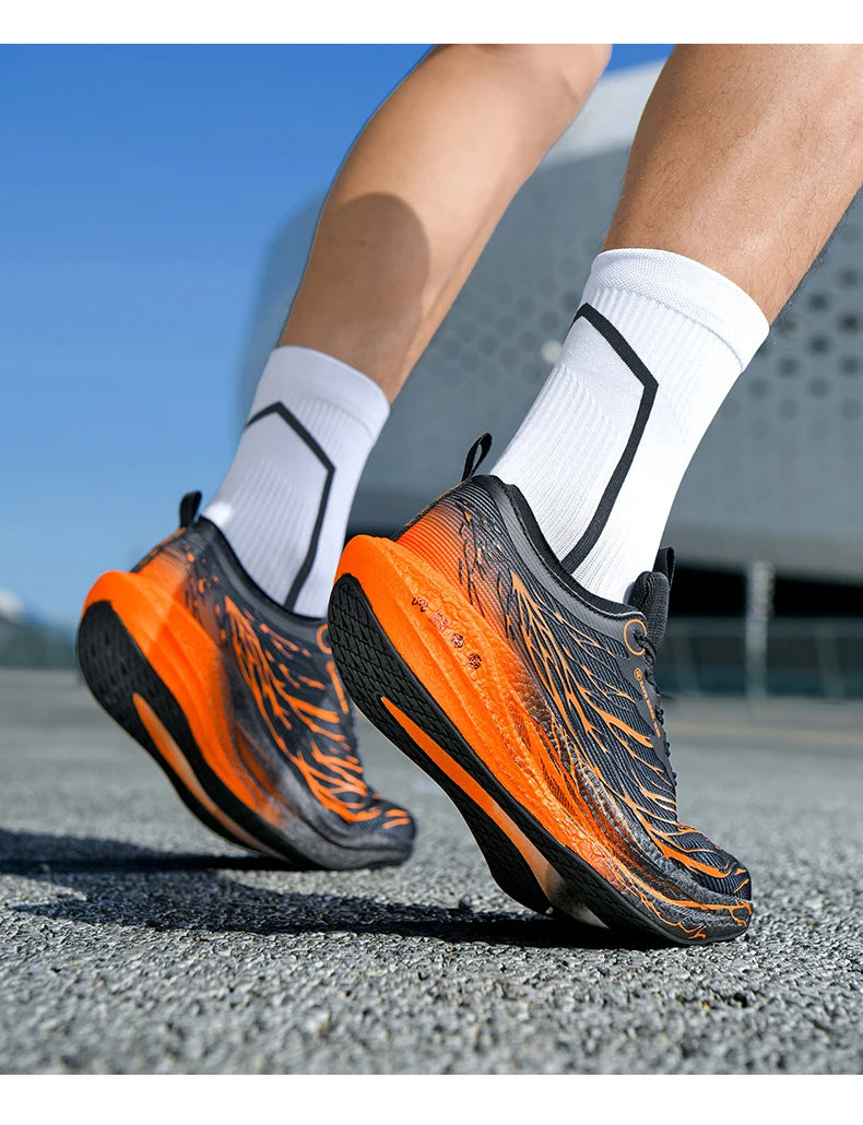 Fluorescence Running Shoes CarbonBoard Marathon Men Sports Breathable Women's Comfortable Athletic Sneakers Soft Wear Resistant