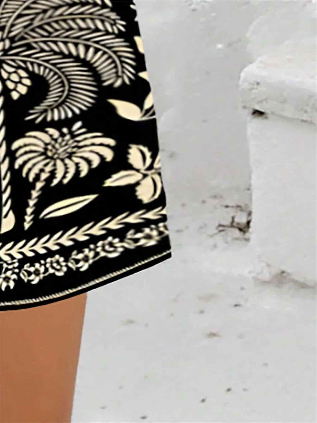 2-Piece Set of Women's Retro Casual Vests, Featuring Black and White Coconut Tree and Floral Print Design, Suitable for Everyday Wear